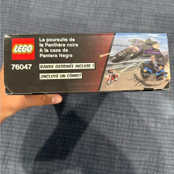 LEGO Super Heroes Black and Purple Jet Set - Picture 5 of 5